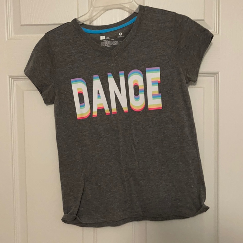 Dance tee